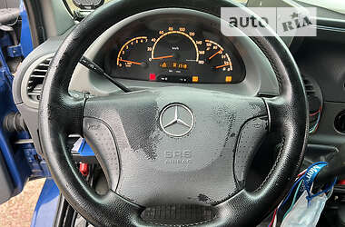 Эвакуатор Mercedes-Benz Sprinter 2001 в 