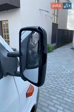 Микроавтобус Mercedes-Benz Sprinter 2005 в 