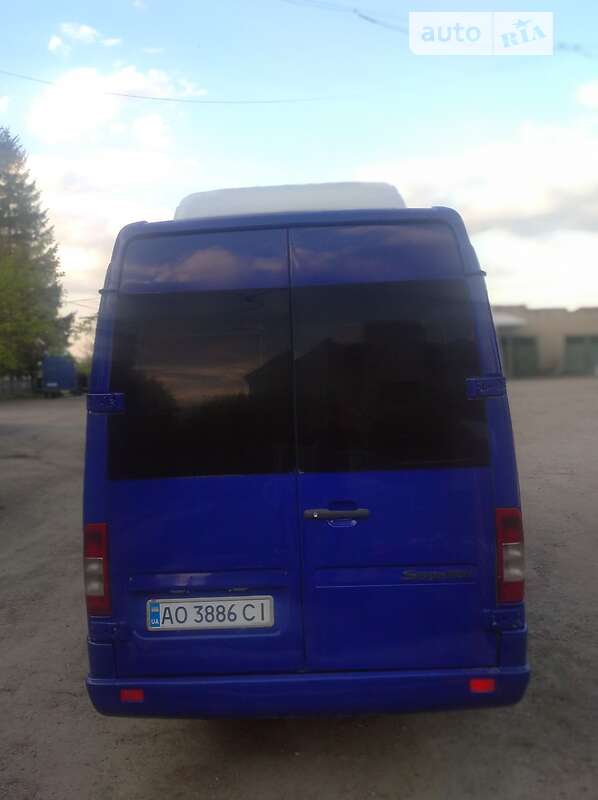Микроавтобус Mercedes-Benz Sprinter 2005 в Ивано-Франковске