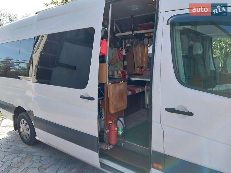 Дом на колесах Mercedes-Benz Sprinter 2012 в Петрове