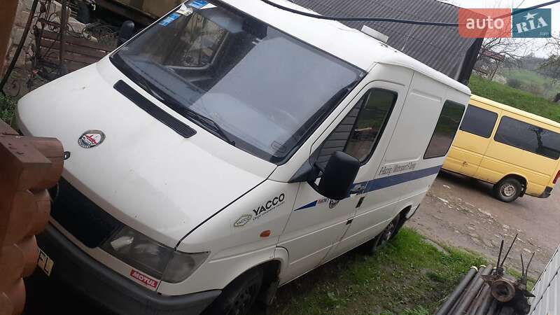 Микроавтобус Mercedes-Benz Sprinter 1999 в Надворной