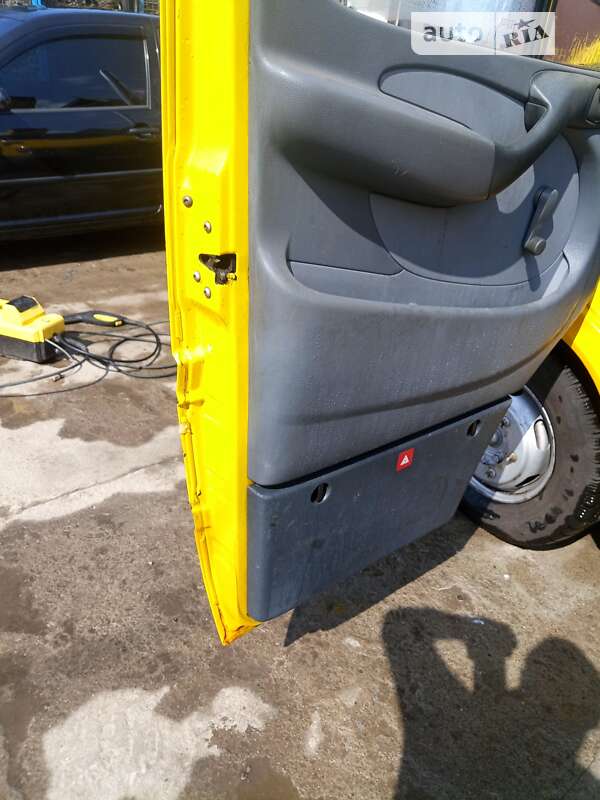 Автовышка Mercedes-Benz Sprinter 2005 в Тростянце