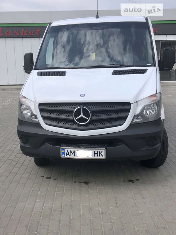 Эвакуатор Mercedes-Benz Sprinter 2011 в Житомире фото 4 Эвакуатор Mercedes-Benz Sprinter 2011 в Житомире