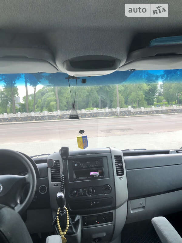 Эвакуатор Mercedes-Benz Sprinter 2011 в Житомире фото 19 Эвакуатор Mercedes-Benz Sprinter 2011 в Житомире