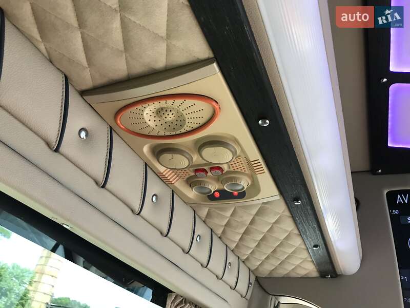 Мікроавтобус Mercedes-Benz Sprinter 2016 в Чернівцях