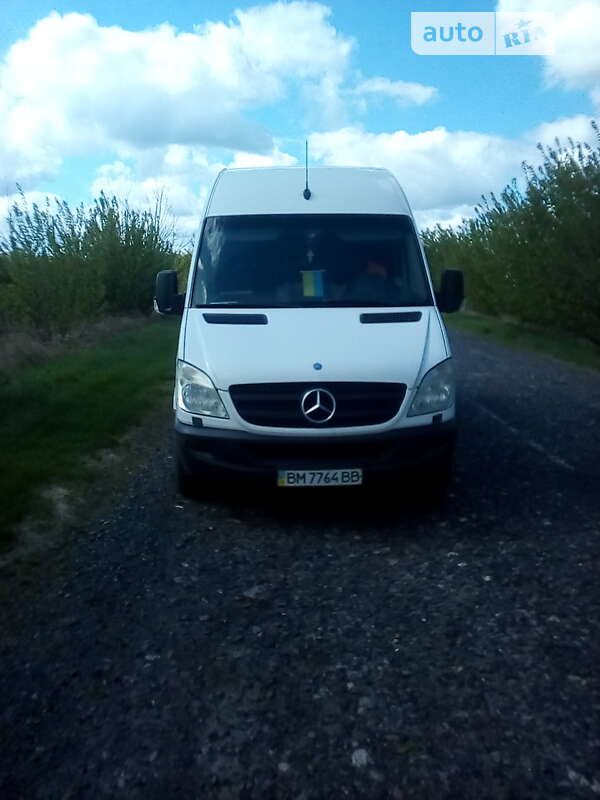 Вантажний фургон Mercedes-Benz Sprinter 2007 в Сумах