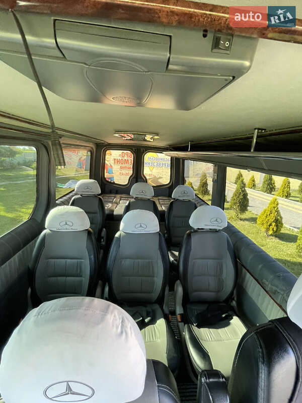 Микроавтобус Mercedes-Benz Sprinter 2009 в Чорткове