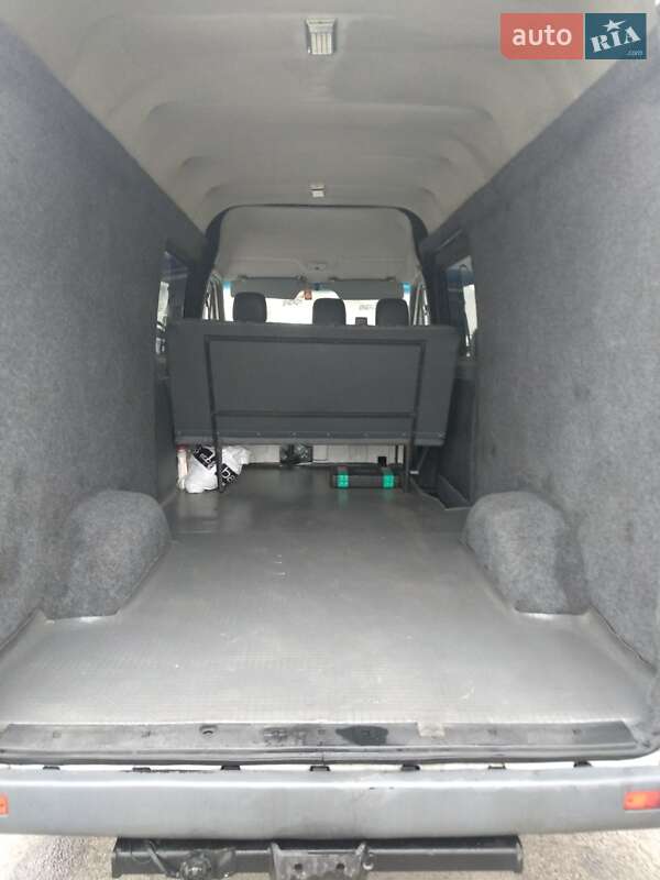 Мікроавтобус Mercedes-Benz Sprinter 2004 в Кам'янському
