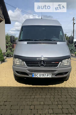 Микроавтобус Mercedes-Benz Sprinter 2004 в 