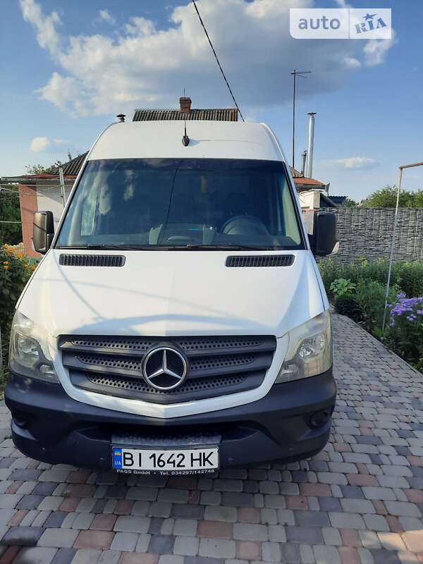 Грузовой фургон Mercedes-Benz Sprinter 2017 в Полтаве