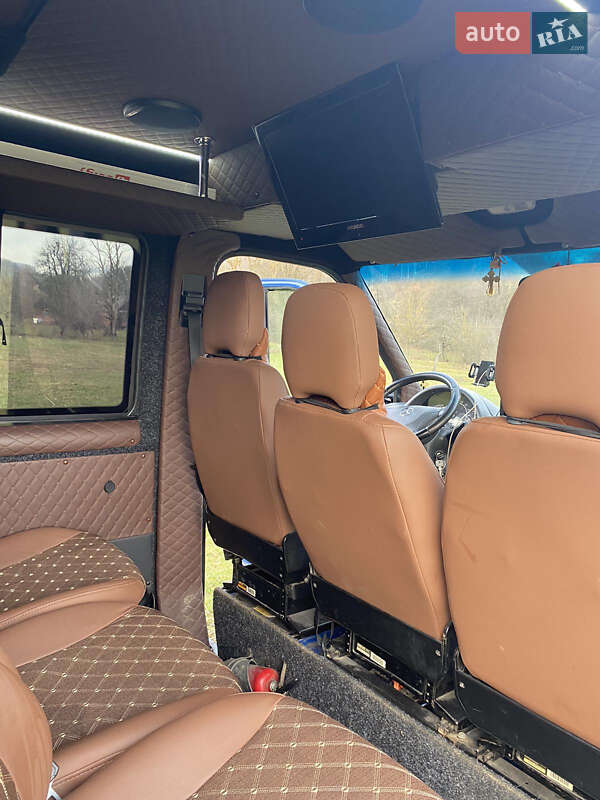 Мікроавтобус Mercedes-Benz Sprinter 2005 в Хусті