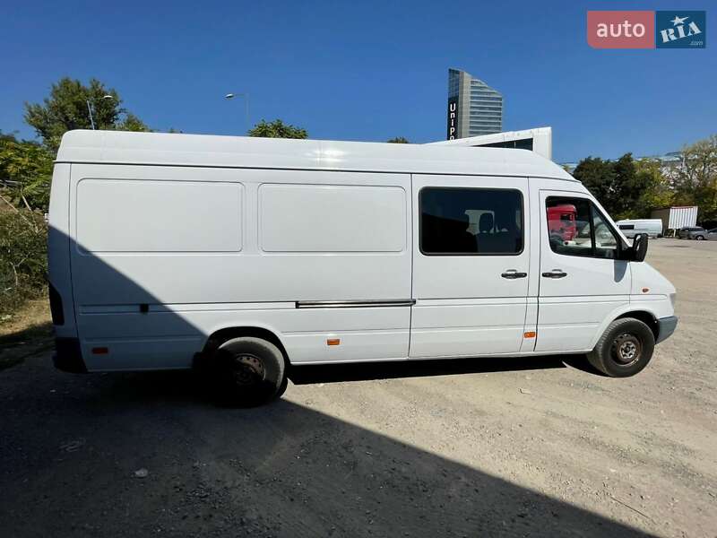 Микроавтобус Mercedes-Benz Sprinter 1998 в Черновцах фото 3 Микроавтобус Mercedes-Benz Sprinter 1998 в Черновцах