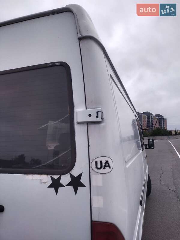 Микроавтобус Mercedes-Benz Sprinter 2003 в Киеве
