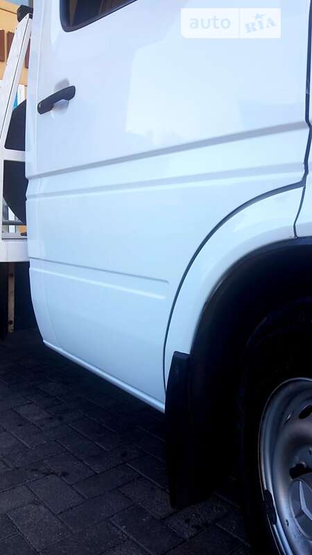 Эвакуатор Mercedes-Benz Sprinter 2005 в Кривом Роге
