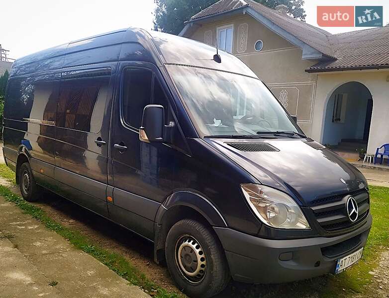Микроавтобус Mercedes-Benz Sprinter 2013 в Калуше