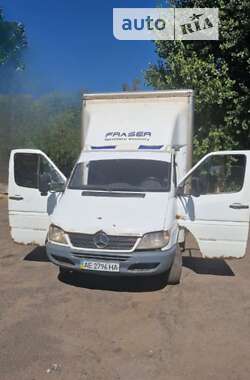 Вантажний фургон Mercedes-Benz Sprinter 2005 в 