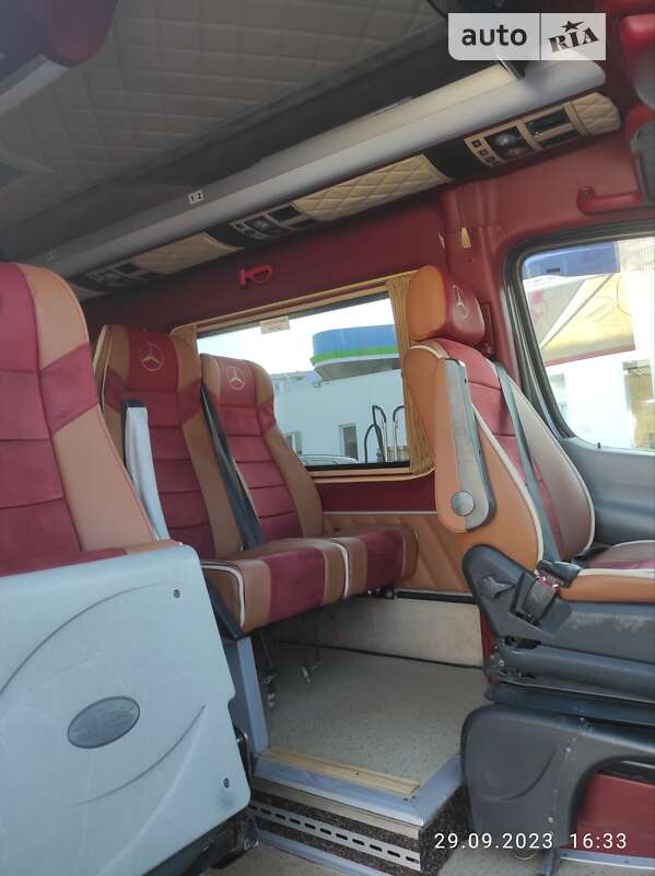 Туристический / Междугородний автобус Mercedes-Benz Sprinter 2012 в Сумах