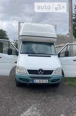 Грузовой фургон Mercedes-Benz Sprinter 2005 в 