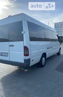 Микроавтобус Mercedes-Benz Sprinter 2005 в 