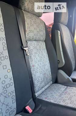 Микроавтобус Mercedes-Benz Sprinter 2005 в 