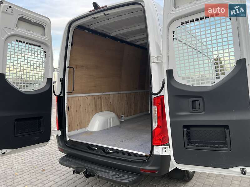 Грузовой фургон Mercedes-Benz Sprinter 2019 в Виннице фото 7 Грузовой фургон Mercedes-Benz Sprinter 2019 в Виннице