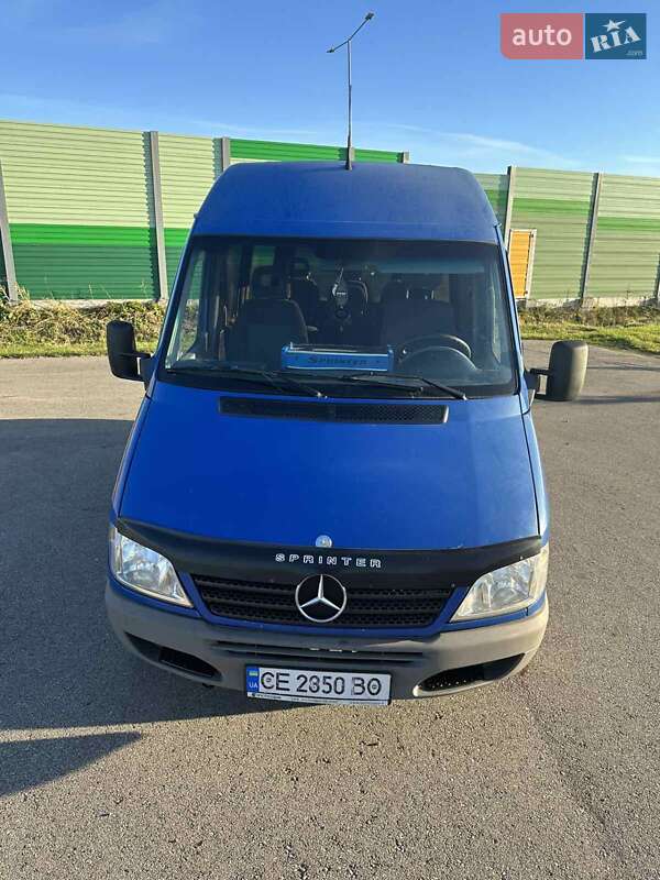 Микроавтобус Mercedes-Benz Sprinter 2004 в Черновцах