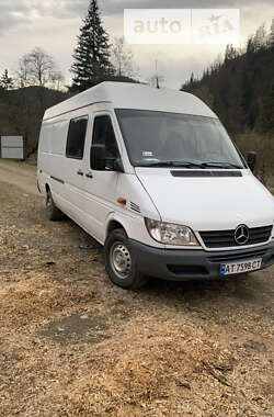 Грузопассажирский фургон Mercedes-Benz Sprinter 2003 в Черновцах