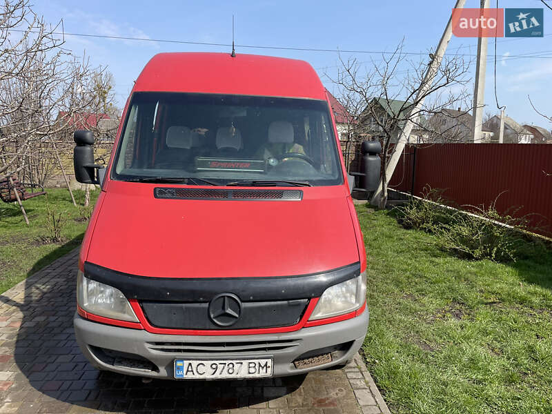 Микроавтобус Mercedes-Benz Sprinter 2006 в Ратным