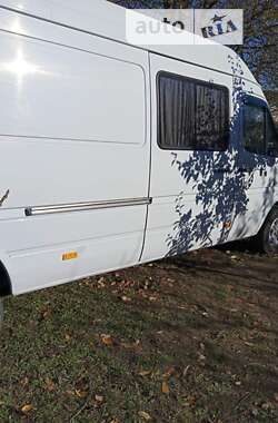 Мікроавтобус Mercedes-Benz Sprinter 2006 в Вижниці