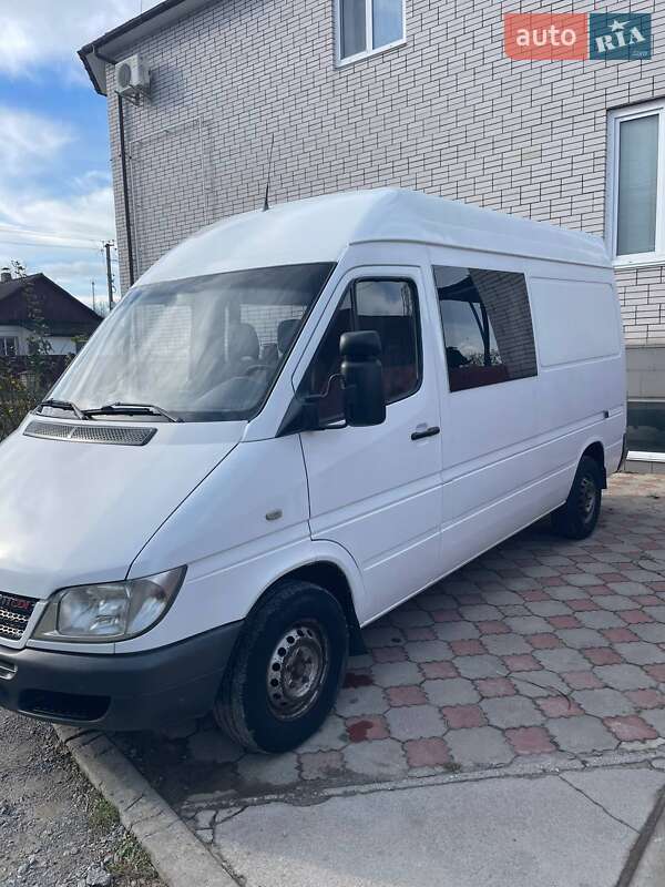 Микроавтобус Mercedes-Benz Sprinter 2004 в Житомире фото 5 Микроавтобус Mercedes-Benz Sprinter 2004 в Житомире