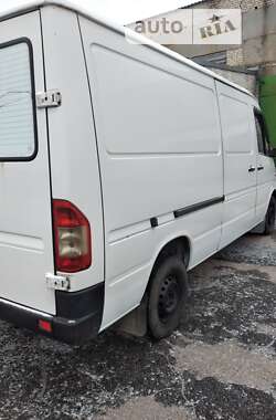 Вантажний фургон Mercedes-Benz Sprinter 2004 в Нікополі