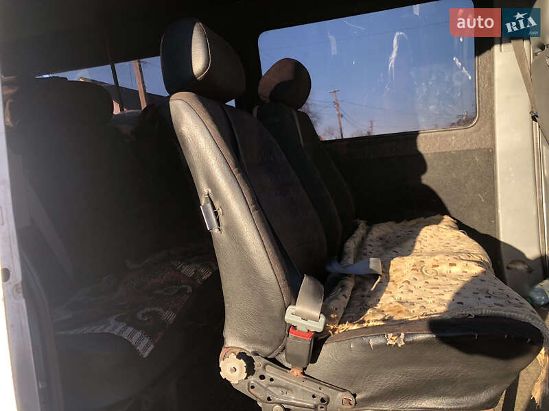 Туристичний / Міжміський автобус Mercedes-Benz Sprinter 2006 в Хусті