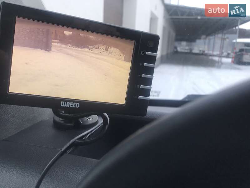 Вантажний фургон Mercedes-Benz Sprinter 2016 в Києві