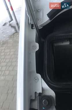 Грузовой фургон Mercedes-Benz Sprinter 2016 в 