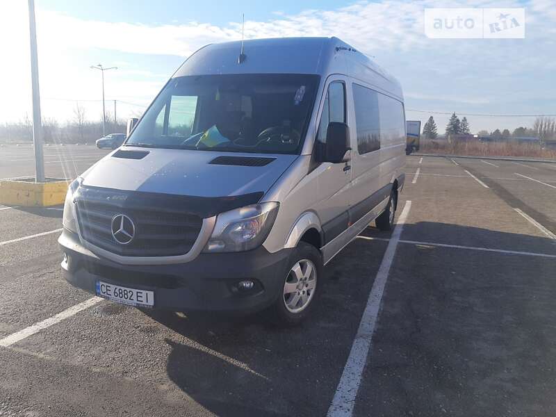 Вантажопасажирський фургон Mercedes-Benz Sprinter 2013 в Чернівцях