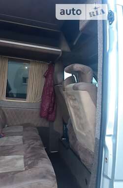 Вантажопасажирський фургон Mercedes-Benz Sprinter 2013 в Чернівцях