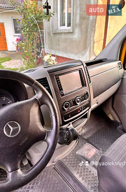 Микроавтобус Mercedes-Benz Sprinter 2011 в 