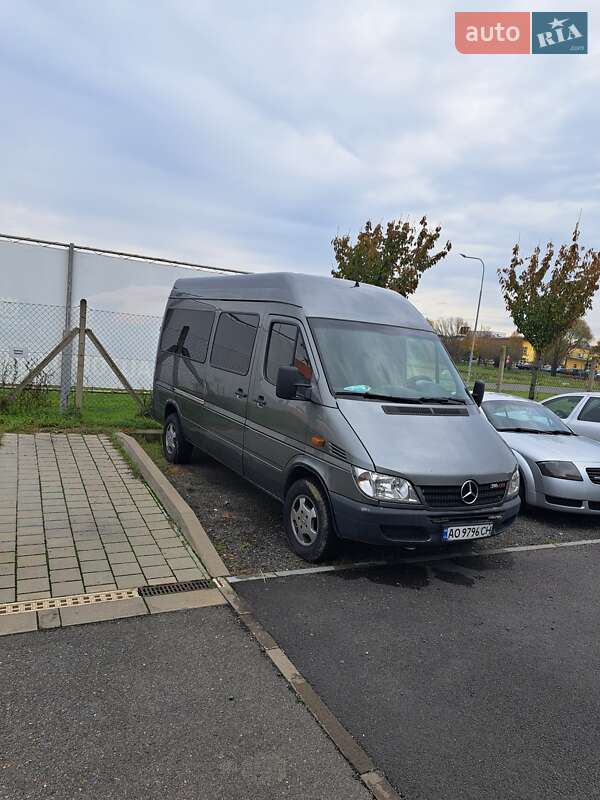 Микроавтобус Mercedes-Benz Sprinter 2005 в Ужгороде