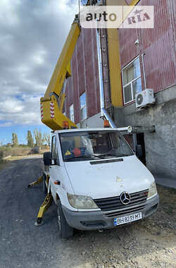 Автовышка Mercedes-Benz Sprinter 2001 в 