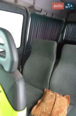 Вантажопасажирський фургон Mercedes-Benz Sprinter 1995 в Овручі