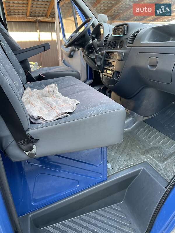 Другие автобусы Mercedes-Benz Sprinter 2005 в Вижнице