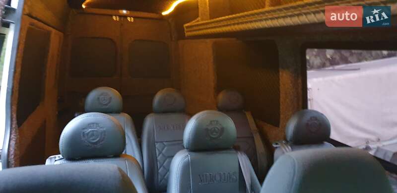 Мікроавтобус Mercedes-Benz Sprinter 2016 в Тячеві