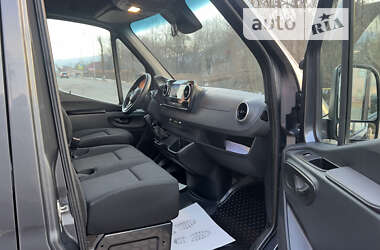 Вантажний фургон Mercedes-Benz Sprinter 2019 в Сваляві