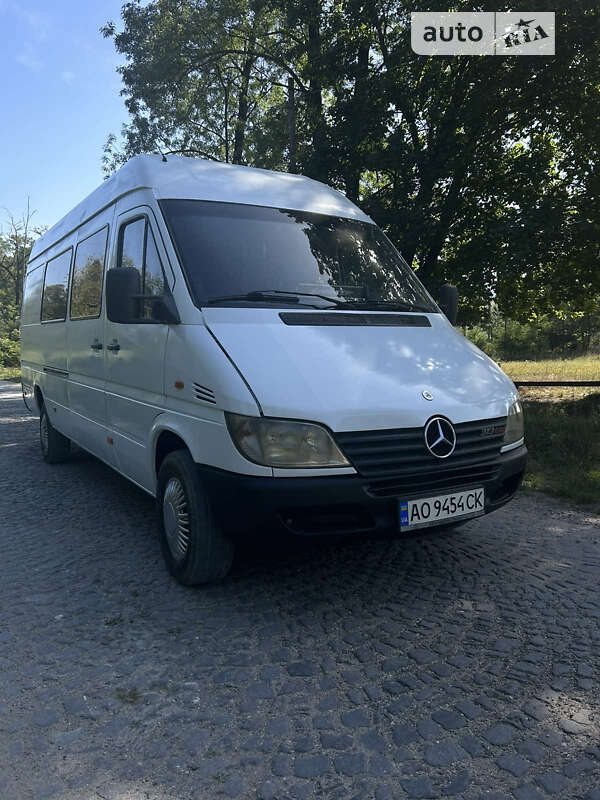 Мікроавтобус Mercedes-Benz Sprinter 2000 в Іршаві