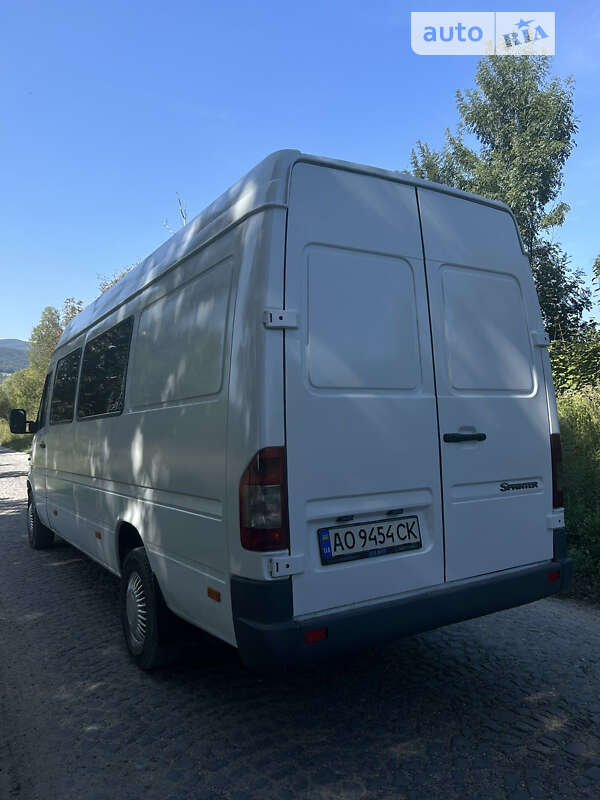Мікроавтобус Mercedes-Benz Sprinter 2000 в Іршаві