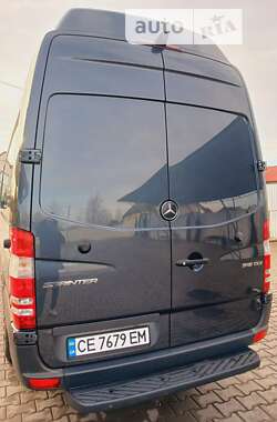Грузовой фургон Mercedes-Benz Sprinter 2016 в 