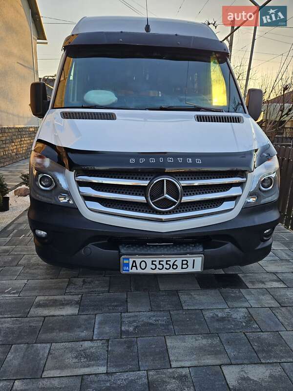 Микроавтобус Mercedes-Benz Sprinter 2016 в Тячеве