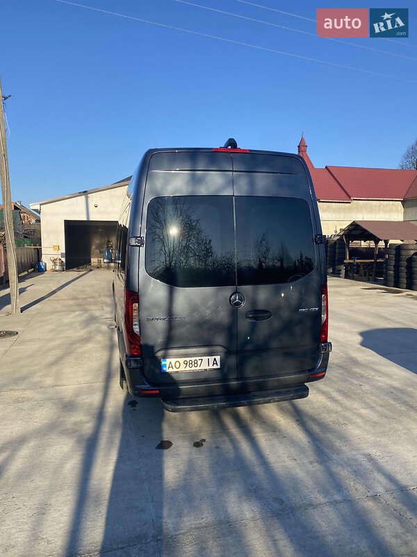 Микроавтобус Mercedes-Benz Sprinter 2019 в Хусте