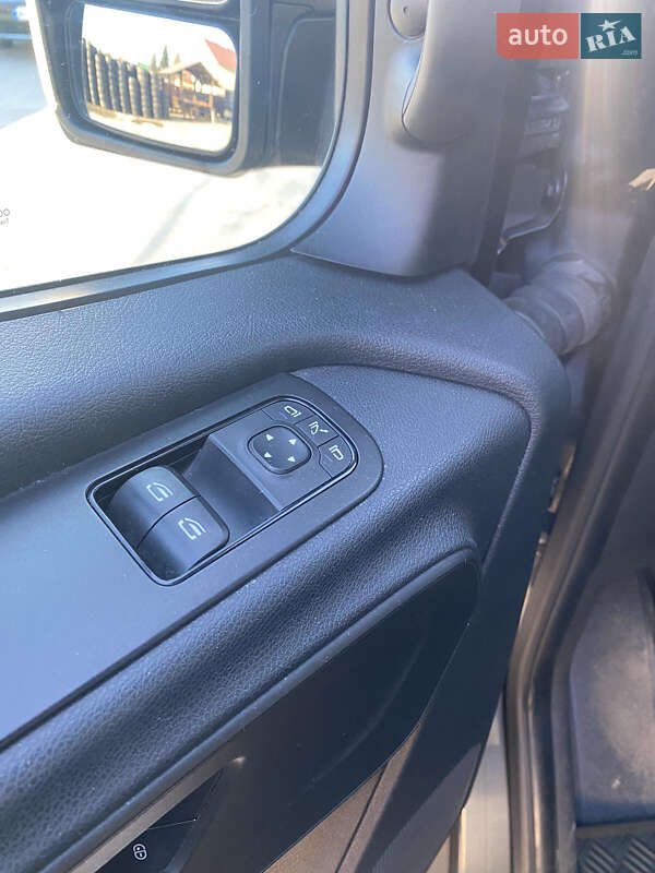 Микроавтобус Mercedes-Benz Sprinter 2019 в Хусте