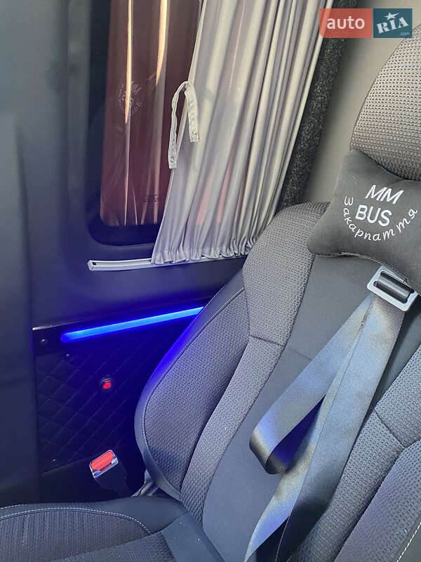 Микроавтобус Mercedes-Benz Sprinter 2019 в Хусте